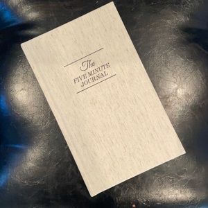 NWT The Intelligent Change Five Minute Journal